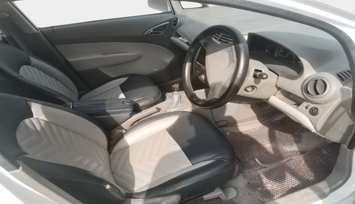 2013 Chevrolet Sail 1.3 LS ABS, Diesel, Manual, 1,21,713 km, interior