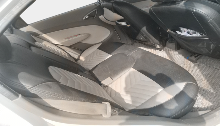 2013 Chevrolet Sail 1.3 LS ABS, Diesel, Manual, 1,21,713 km, interior