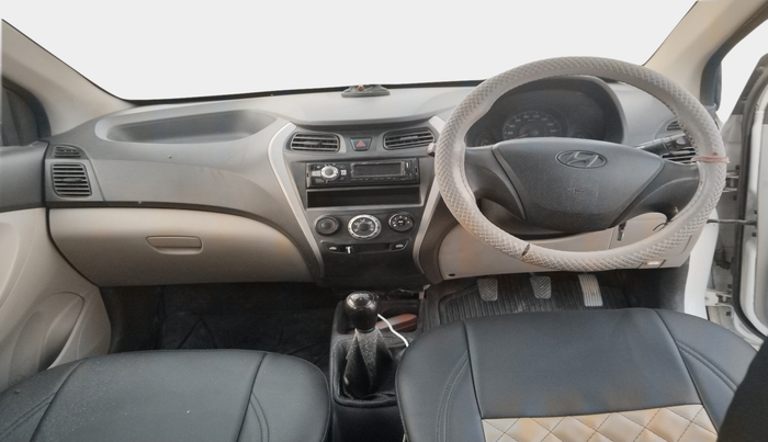 2017 Hyundai Eon ERA +, Petrol, Manual, 84,914 km, interior
