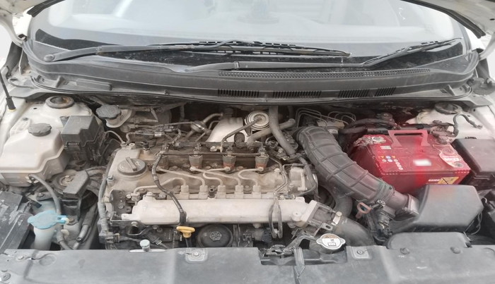 2013 Hyundai Verna FLUIDIC 1.6 CRDI SX AT, Diesel, Automatic, 49,884 km, exterior