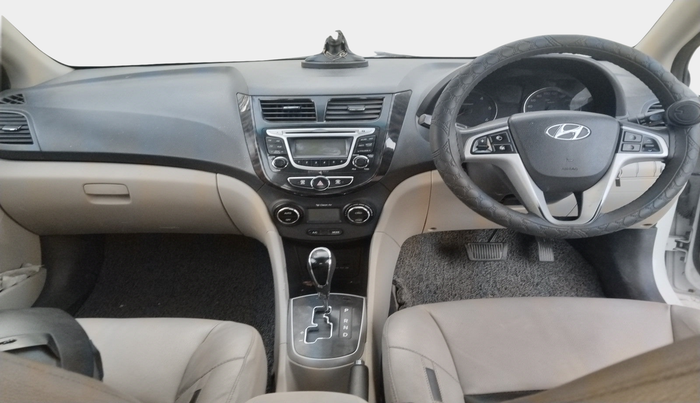 2013 Hyundai Verna FLUIDIC 1.6 CRDI SX AT, Diesel, Automatic, 49,884 km, interior