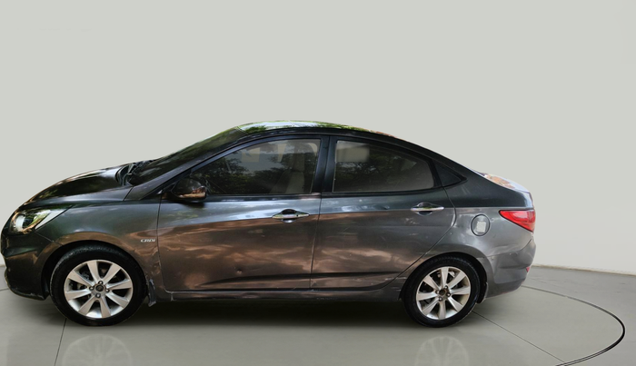 2012 Hyundai Verna FLUIDIC 1.6 CRDI SX OPT, Diesel, Manual, 2,27,176 km, exterior