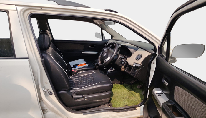 2014 Maruti Wagon R 1.0 LXI, Petrol, Manual, 74,372 km, interior