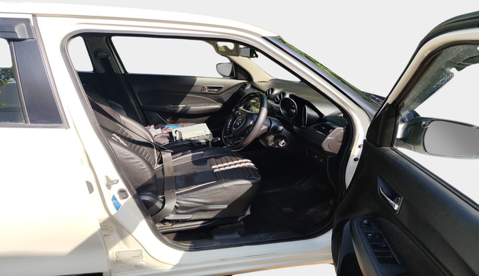 2021 Maruti Swift VXI AMT, Petrol, Automatic, 98,916 km, interior