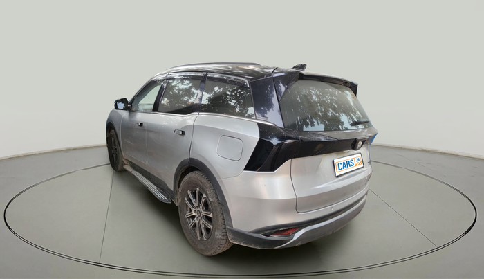 2021 Mahindra XUV700 AX 7 LUXURY P AT 7 STR, Petrol, Automatic, 39,929 km, exterior