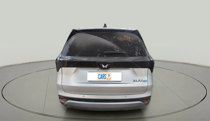2021 Mahindra XUV700 AX 7 LUXURY P AT 7 STR, Petrol, Automatic, 39,929 km, exterior
