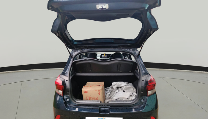 2025 Hyundai GRAND I10 NIOS Sportz (O) 1.2 Kappa VTVT, Petrol, Manual, 3,281 km, exterior
