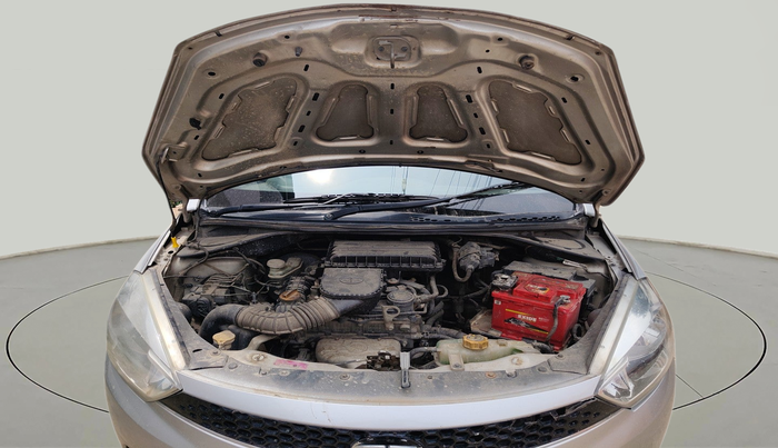 2018 Tata Tiago XZ PETROL, Petrol, Manual, 1,03,566 km, exterior