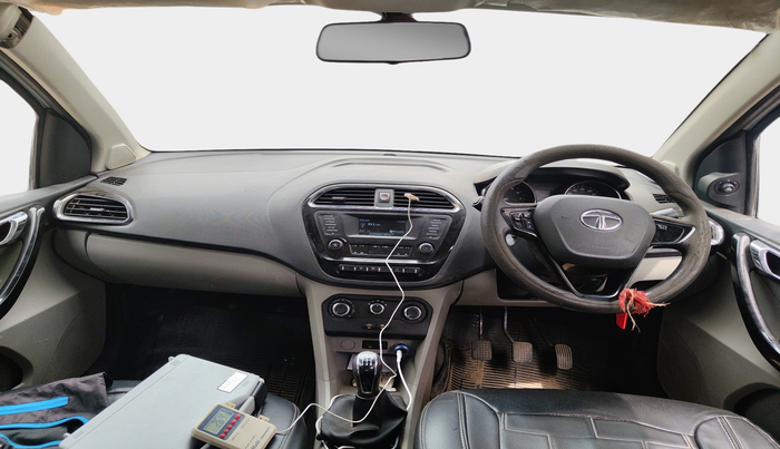 2018 Tata Tiago XZ PETROL, Petrol, Manual, 1,03,566 km, interior