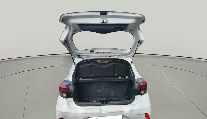 2024 Hyundai GRAND I10 NIOS SPORTZ 1.2 KAPPA VTVT, Petrol, Manual, 7,424 km, exterior