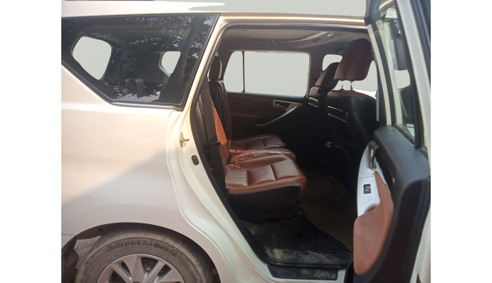 2017 Toyota Innova Crysta 2.8 ZX AT 7 STR, Diesel, Automatic, 3,41,980 km, interior