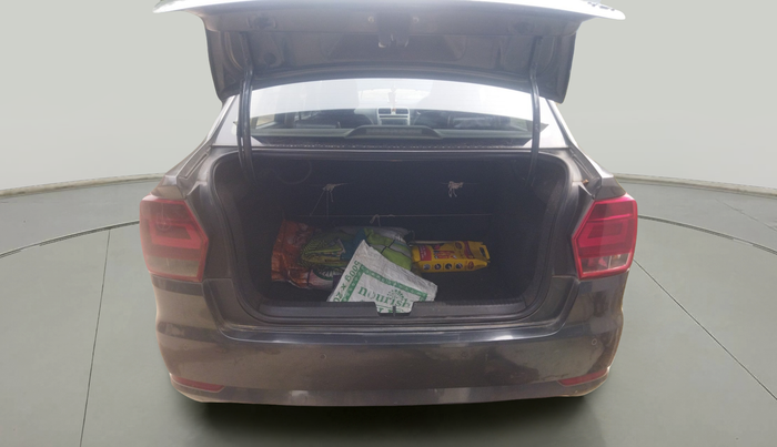 2016 Volkswagen Ameo HIGHLINE1.5L, Diesel, Manual, 1,70,629 km, exterior