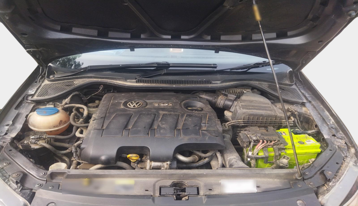 2016 Volkswagen Ameo HIGHLINE1.5L, Diesel, Manual, 1,70,629 km, exterior