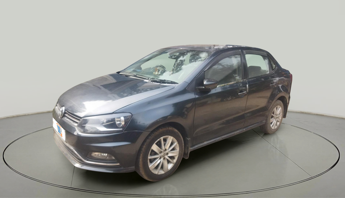 2016 Volkswagen Ameo HIGHLINE1.5L, Diesel, Manual, 1,70,629 km, exterior