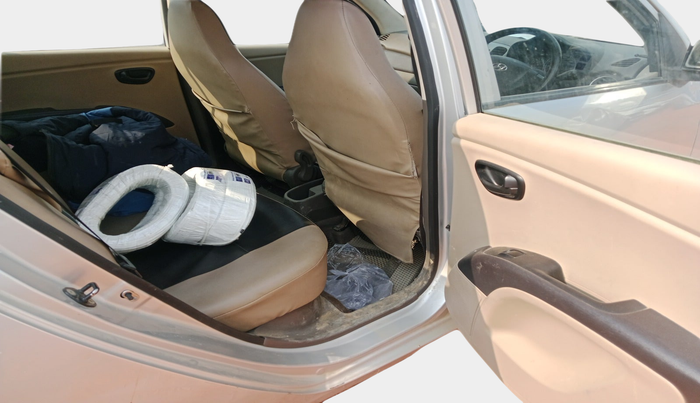 2013 Hyundai i10 MAGNA 1.1, Petrol, Manual, 1,09,664 km, interior