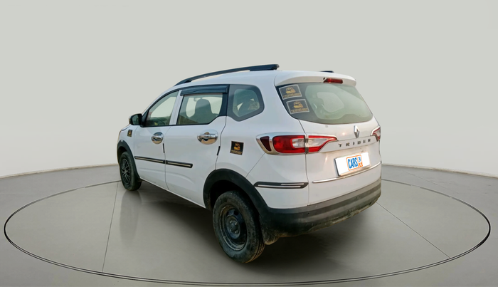 2025 Renault TRIBER RXE MT, Petrol, Manual, 21,706 km, exterior