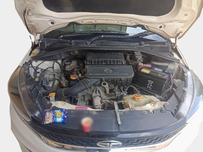 2022 Tata Tiago XT PETROL, Petrol, Manual, 52,786 km, exterior