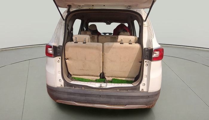 2021 Renault TRIBER RXZ, Petrol, Manual, 26,239 km, exterior