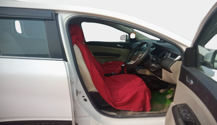 2021 Renault TRIBER RXZ, Petrol, Manual, 26,239 km, interior