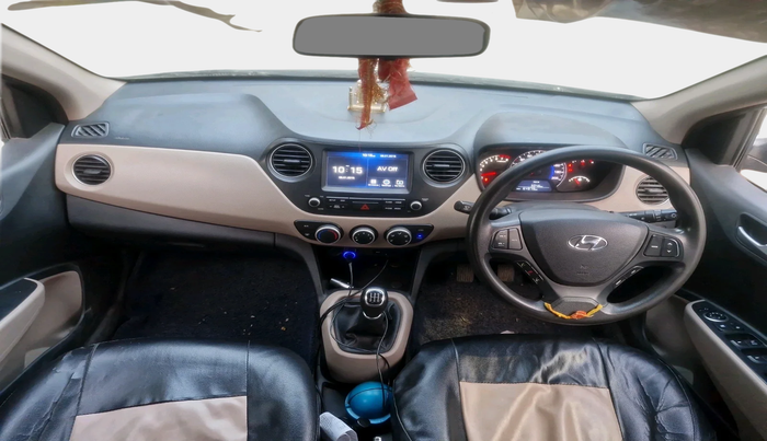 2018 Hyundai Grand i10 SPORTZ 1.2 KAPPA VTVT, Petrol, Manual, 64,979 km, interior