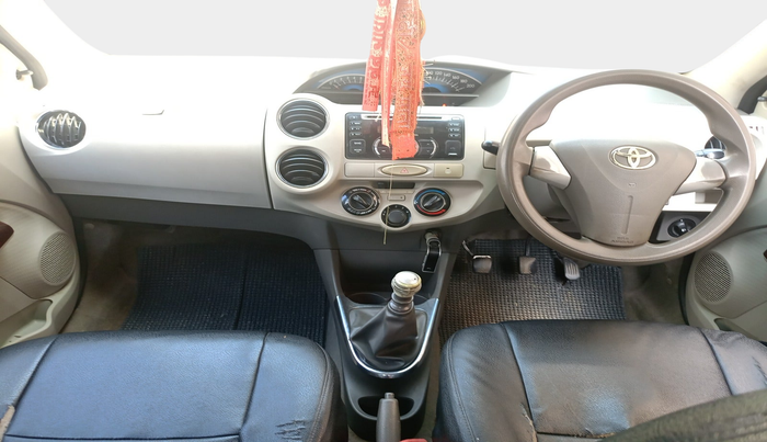 2014 Toyota Etios VD, Diesel, Manual, 1,38,891 km, interior
