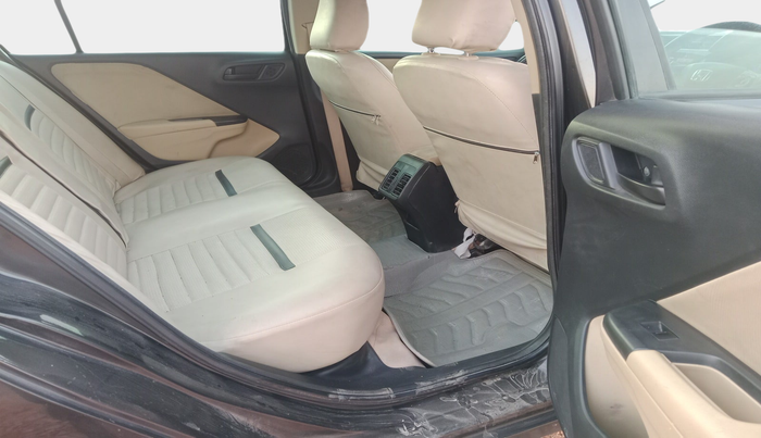 2015 Honda City 1.5L I-DTEC SV, Diesel, Manual, 97,115 km, interior