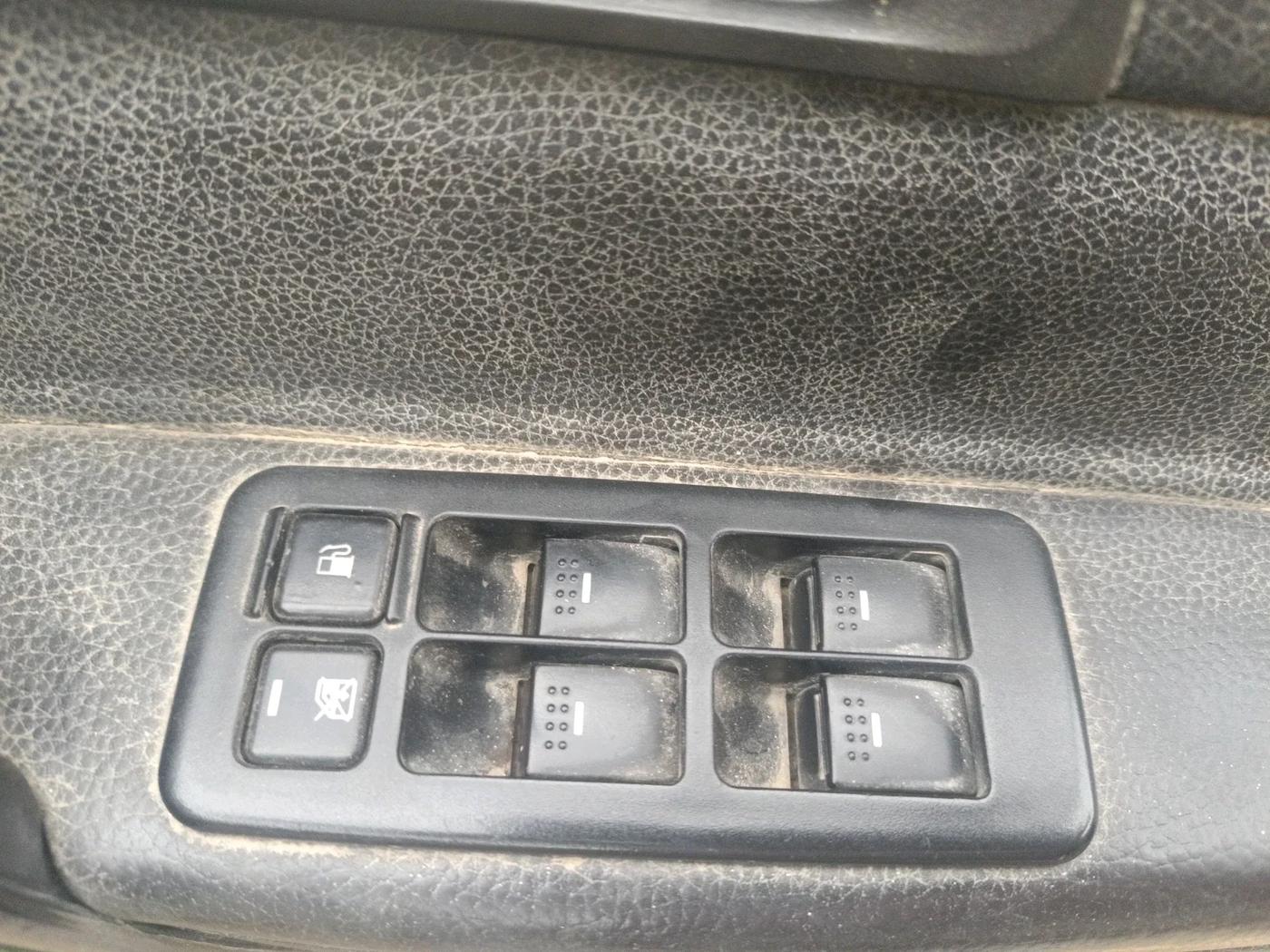 2019 Tata Safari Storme 2.2 VX 4X2, Diesel, Manual, 1,00,021 km, interior