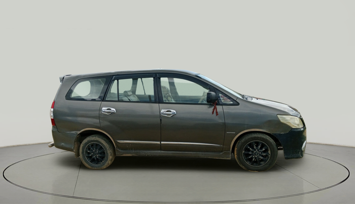 2013 Toyota Innova 2.5 VX 8 STR, Diesel, Manual, 1,78,762 km, exterior