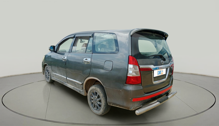2013 Toyota Innova 2.5 VX 8 STR, Diesel, Manual, 1,78,762 km, exterior