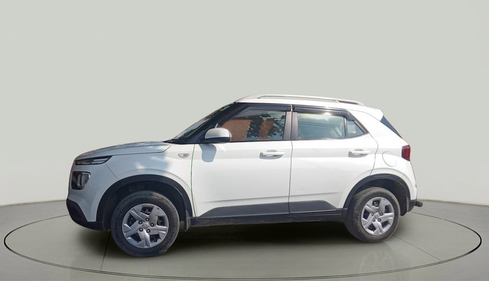 2020 Hyundai VENUE S 1.2, Petrol, Manual, 20,358 km, exterior