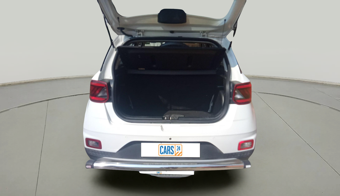 2020 Hyundai VENUE S 1.2, Petrol, Manual, 20,358 km, exterior