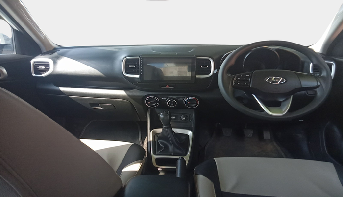 2020 Hyundai VENUE S 1.2, Petrol, Manual, 20,358 km, interior