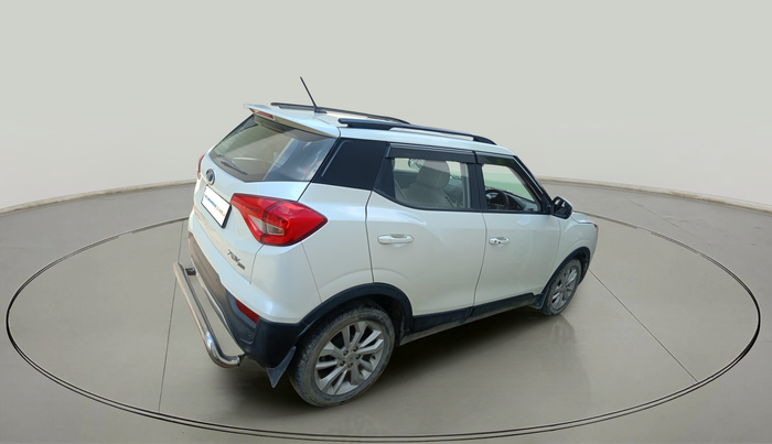 2021 Mahindra XUV300 W8 (O) 1.5 DIESEL, Diesel, Manual, 45,501 km, exterior