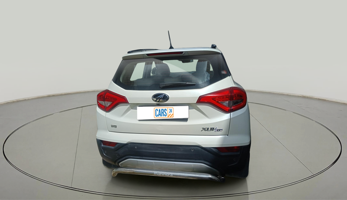 2021 Mahindra XUV300 W8 (O) 1.5 DIESEL, Diesel, Manual, 45,501 km, exterior