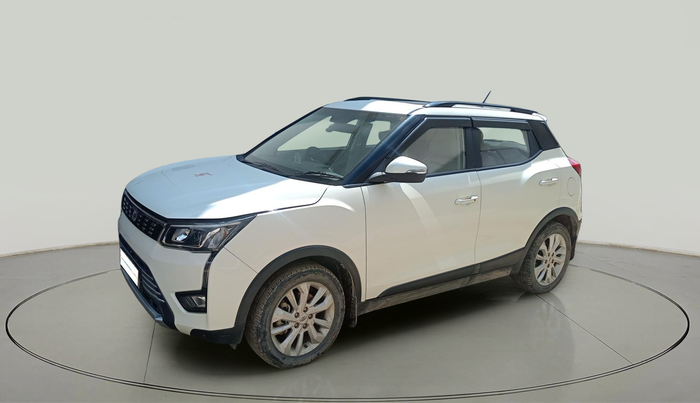 2021 Mahindra XUV300 W8 (O) 1.5 DIESEL, Diesel, Manual, 45,501 km, exterior