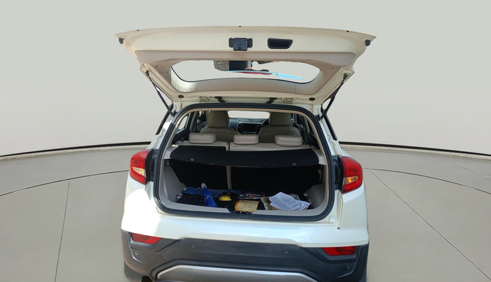 2021 Mahindra XUV300 W8 (O) 1.5 DIESEL, Diesel, Manual, 45,501 km, exterior