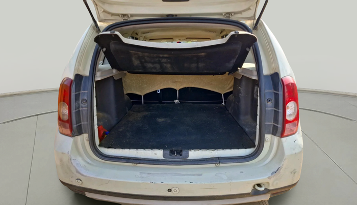 2014 Renault Duster 110 PS RXZ 4X4 MT DIESEL, Diesel, Manual, 1,77,939 km, exterior