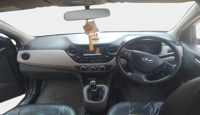 2017 Hyundai Grand i10 SPORTZ U2 1.2 CRDI, Diesel, Manual, 1,17,643 km, interior