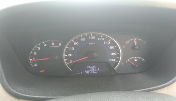 2017 Hyundai Grand i10 SPORTZ U2 1.2 CRDI, Diesel, Manual, 1,17,643 km, interior