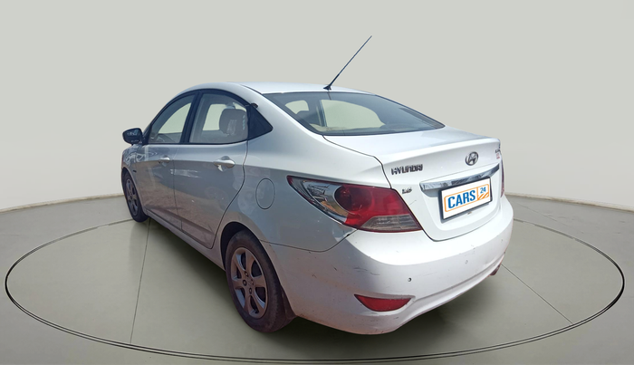 2011 Hyundai Verna FLUIDIC 1.6 CRDI EX, Diesel, Manual, 1,01,078 km, exterior