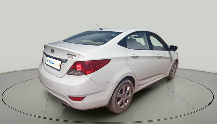 2011 Hyundai Verna FLUIDIC 1.6 CRDI EX, Diesel, Manual, 1,01,078 km, exterior