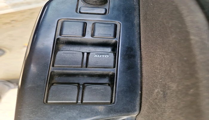 2015 Maruti Swift VDI, Diesel, Manual, 1,67,372 km, interior