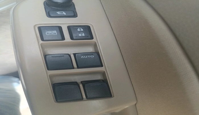 2015 Maruti Swift Dzire VXI, Petrol, Manual, 53,594 km, interior