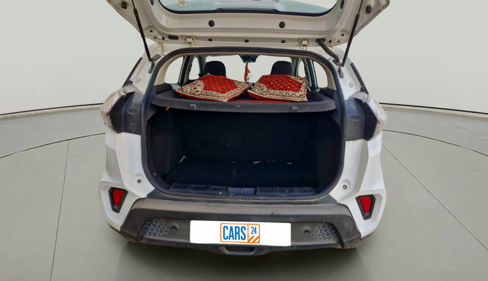 2022 Tata NEXON XM SUNROOF DIESEL, Diesel, Manual, 84,156 km, exterior