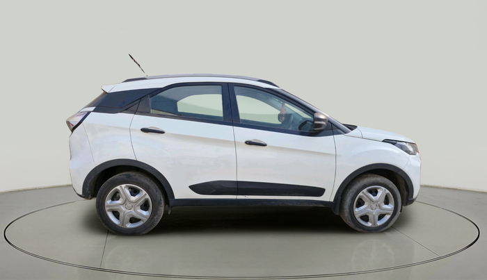 2022 Tata NEXON XM SUNROOF DIESEL, Diesel, Manual, 84,156 km, exterior