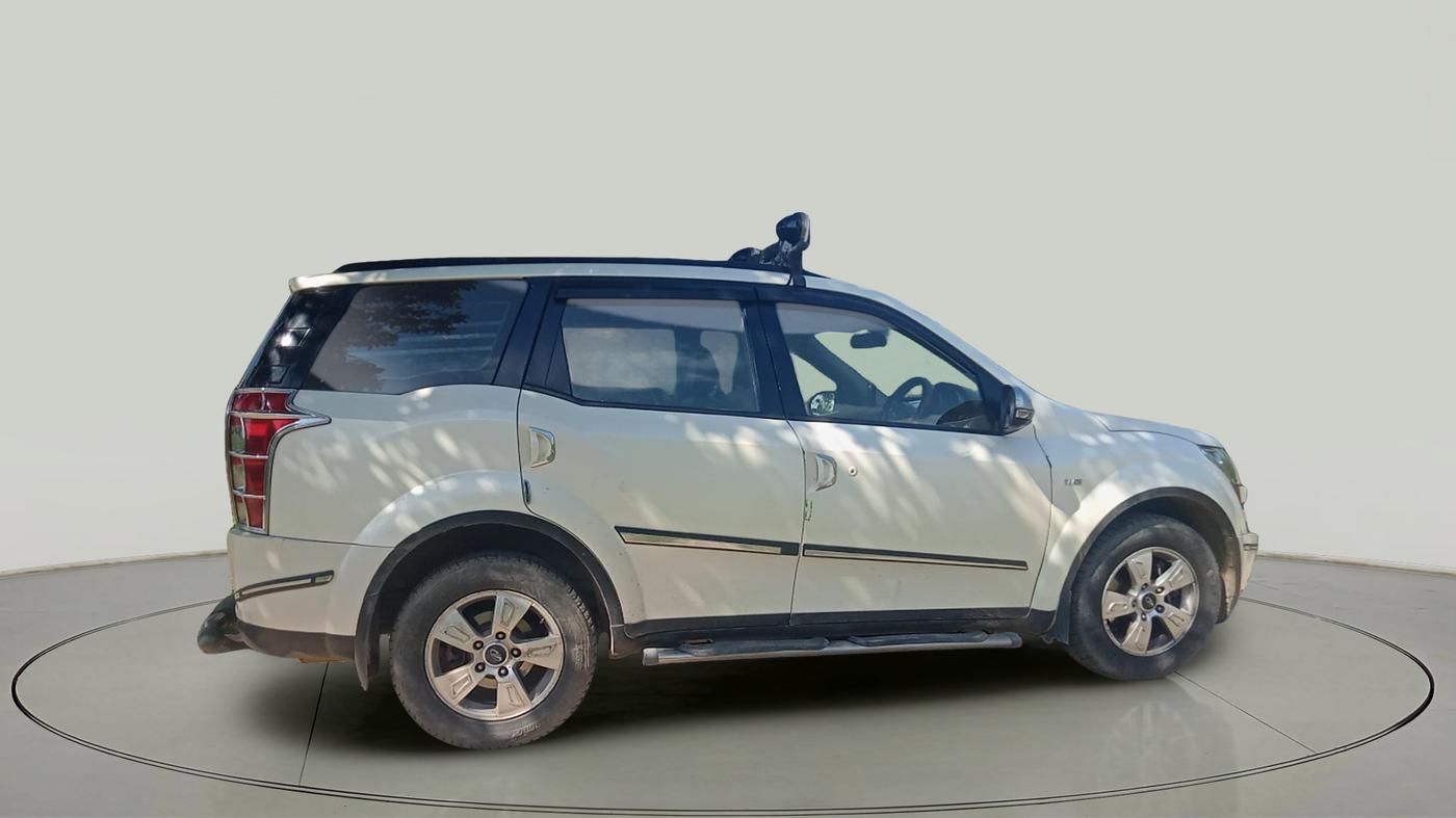 2012 Mahindra XUV500 W8, Diesel, Manual, 1,02,105 km, exterior