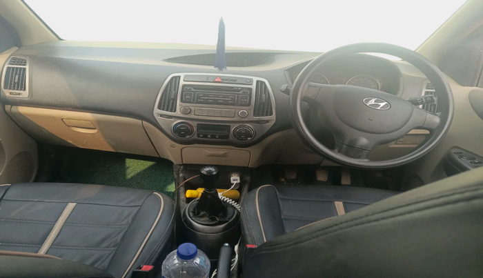 2012 Hyundai i20 MAGNA 1.2, Petrol, Manual, 90,407 km, interior