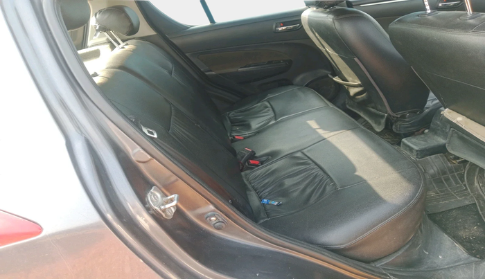 2015 Maruti Swift VDI, Diesel, Manual, 1,40,229 km, interior