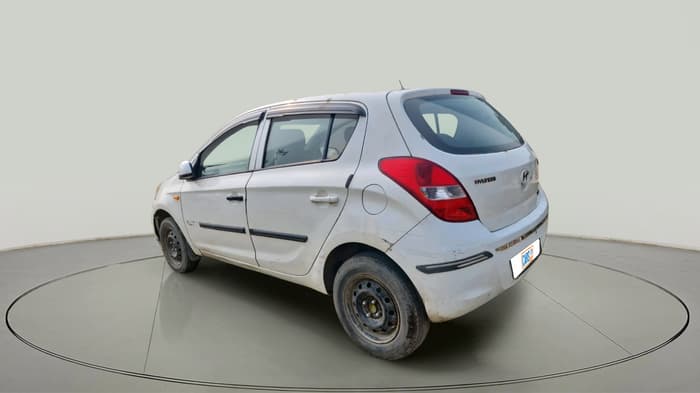2011 Hyundai i20 MAGNA 1.2, CNG, Manual, 1,52,265 km, exterior