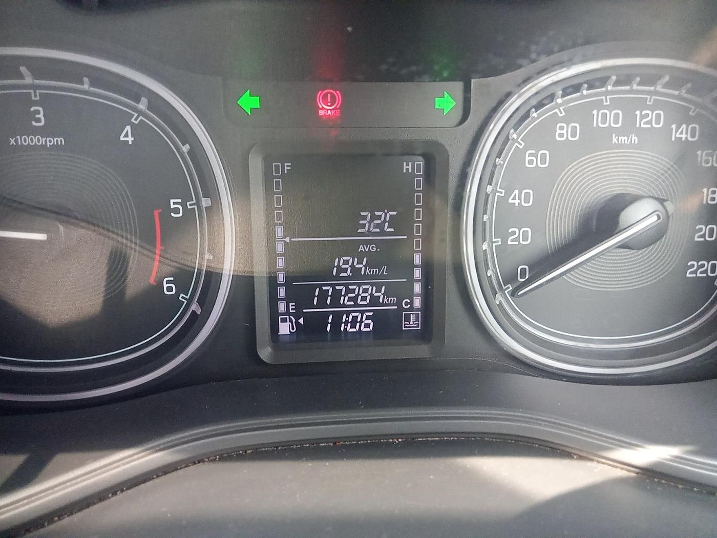 2018 Maruti Vitara Brezza ZDI, Diesel, Manual, 1,79,300 km, interior